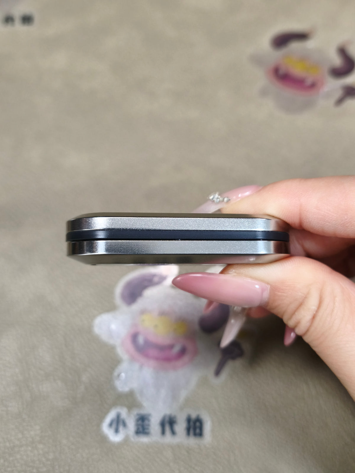 Coco Candy Titanium