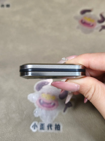 Coco Candy Titanium