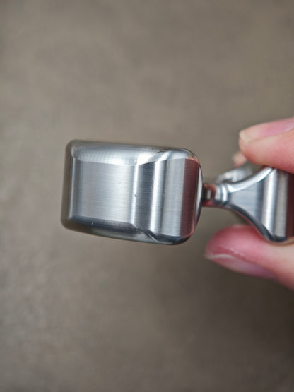 Two-Leaf Horizon Mega Stainless Steel