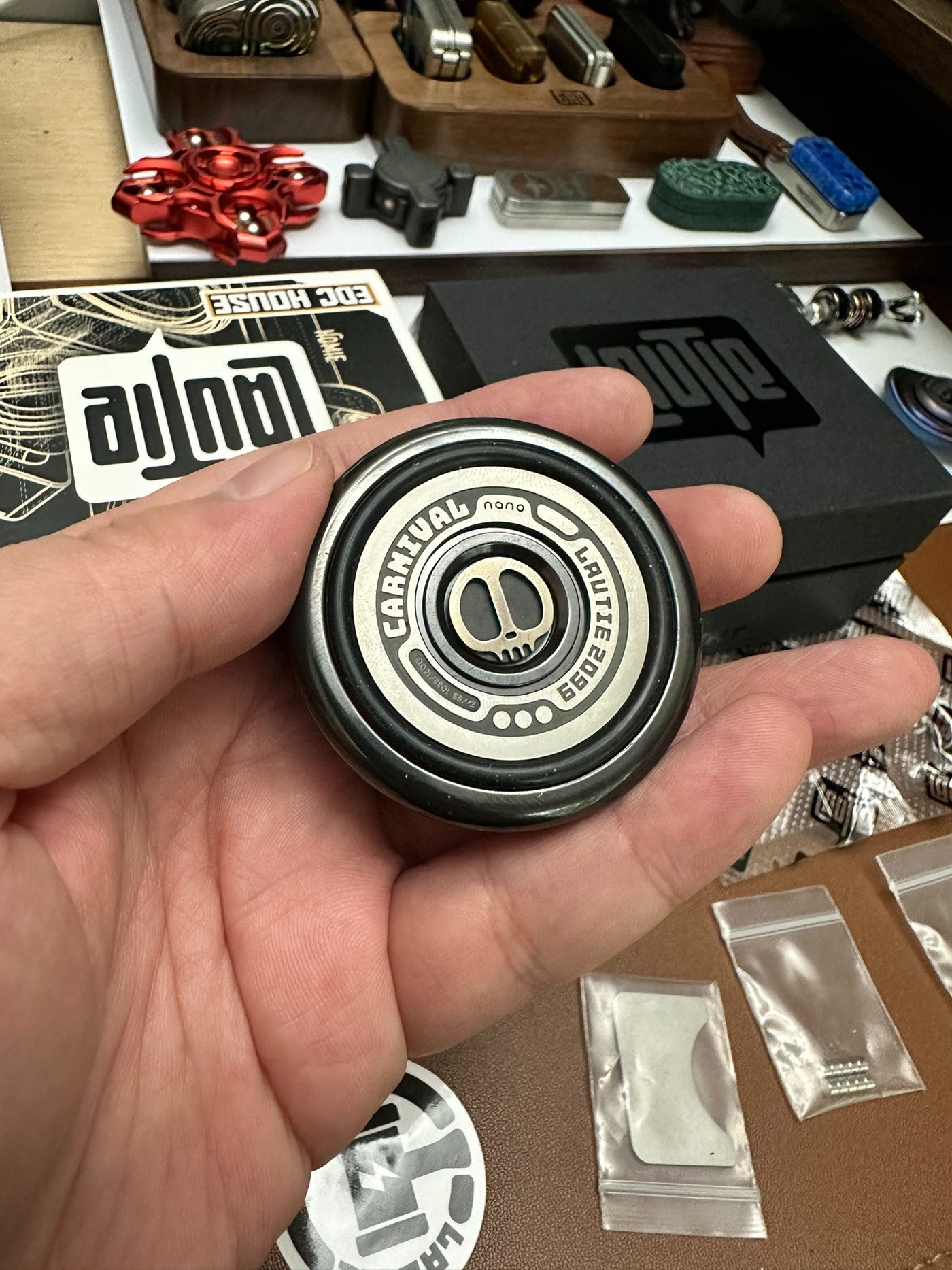 Carnival-Nano Spinner Zirconium+Stainless Steel