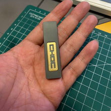 Choc luminous Zirconium