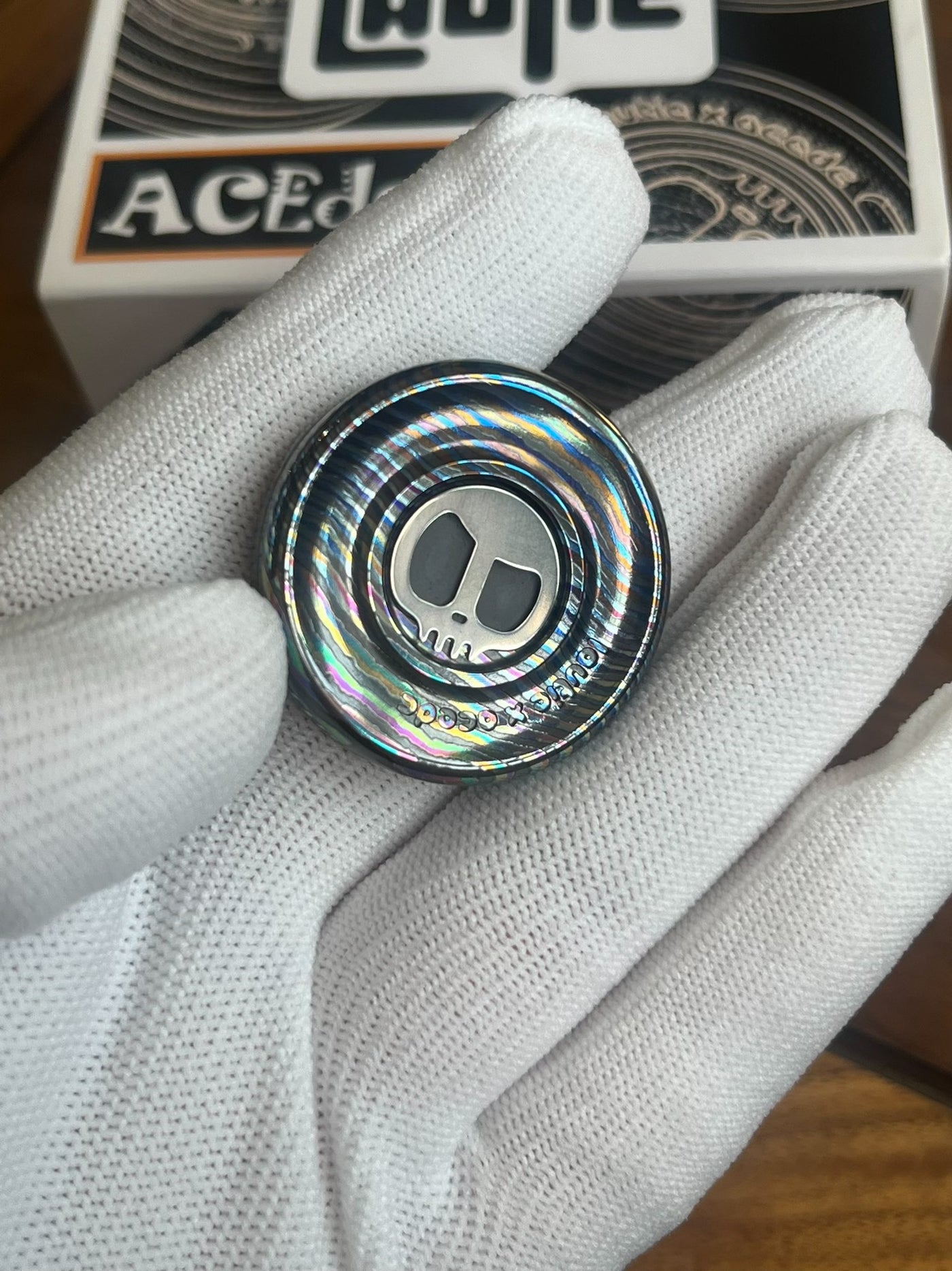 Moneda háptica LAUTIE x ACedc Devil's Milk Cap