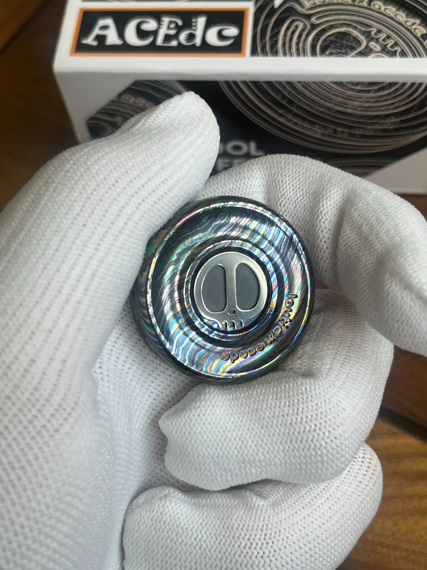 Moneda háptica LAUTIE x ACedc Devil's Milk Cap
