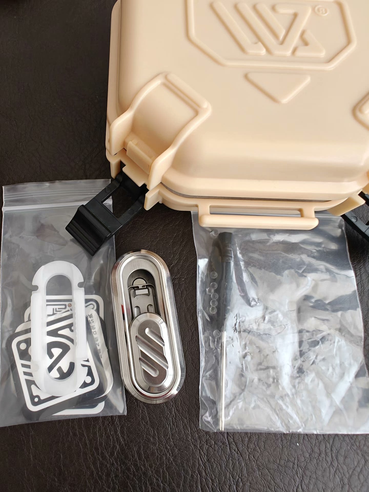 Popping Stainless Steel