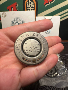 Schrödinger’s Katze Blasted SS+Titanium