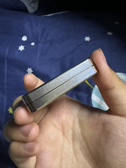 Secret Slider Titanium