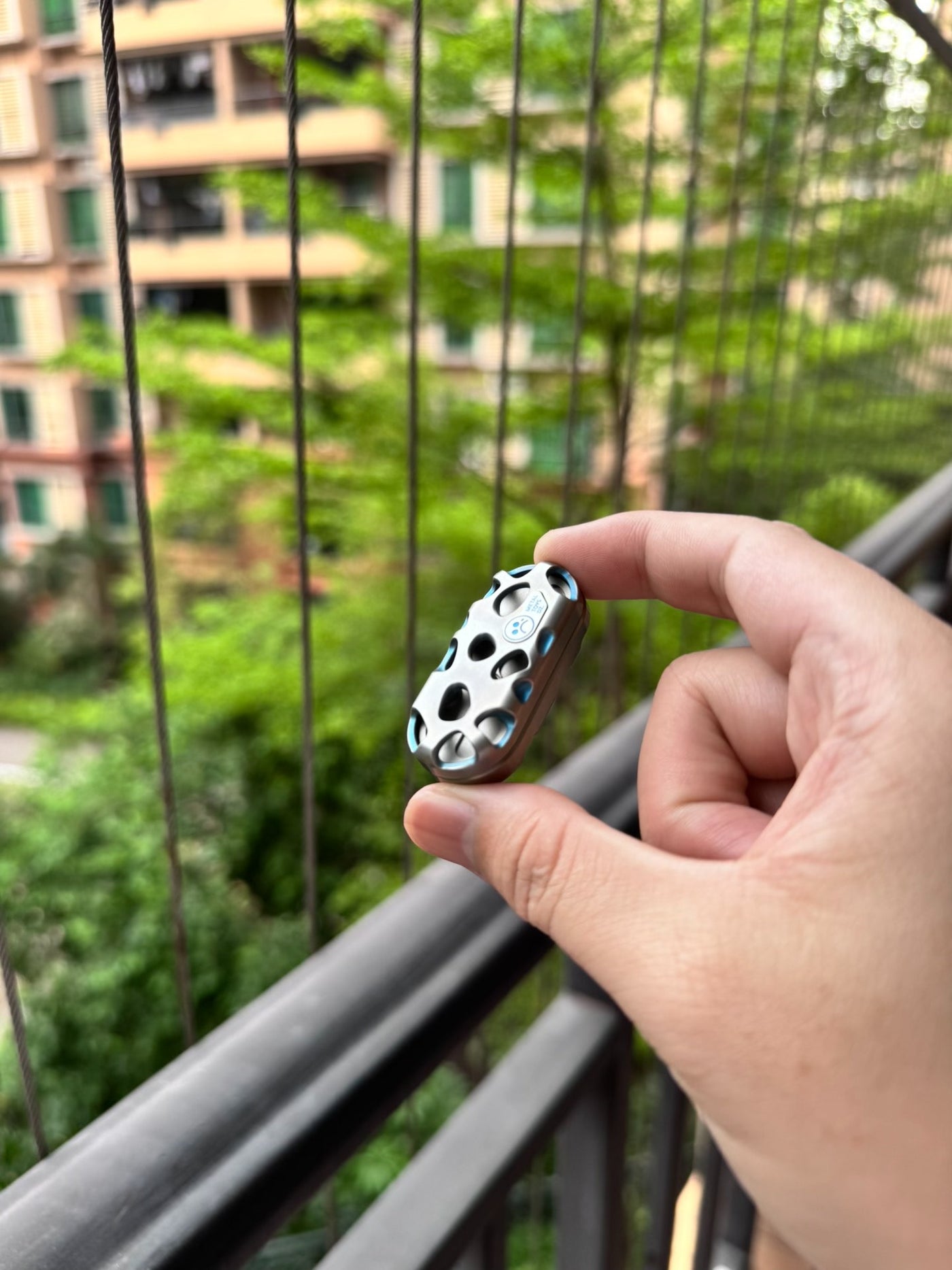 TOP-B-KONG Titanium
