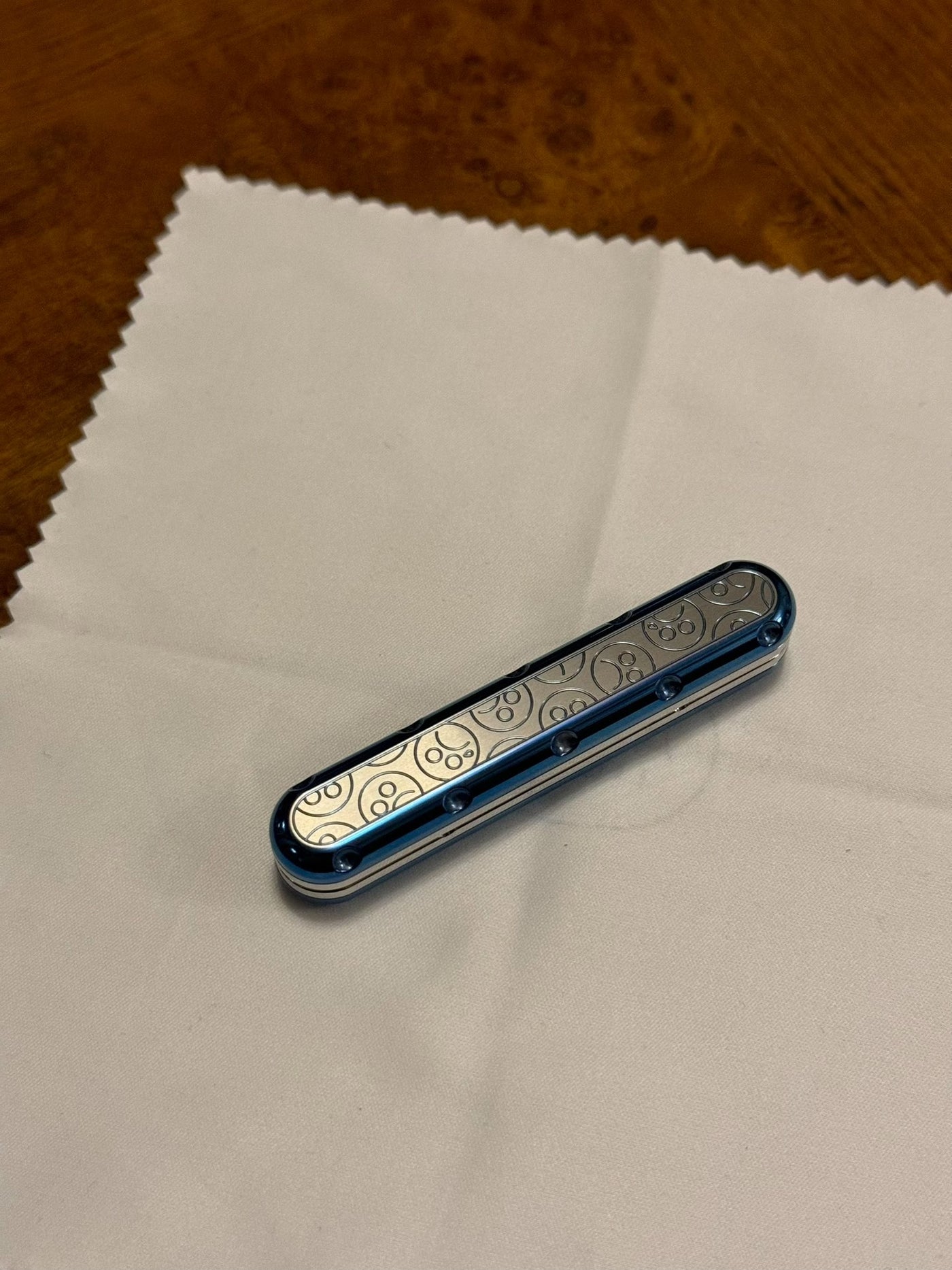 Top-D Titanium