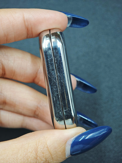 Floating Cloud Titanium