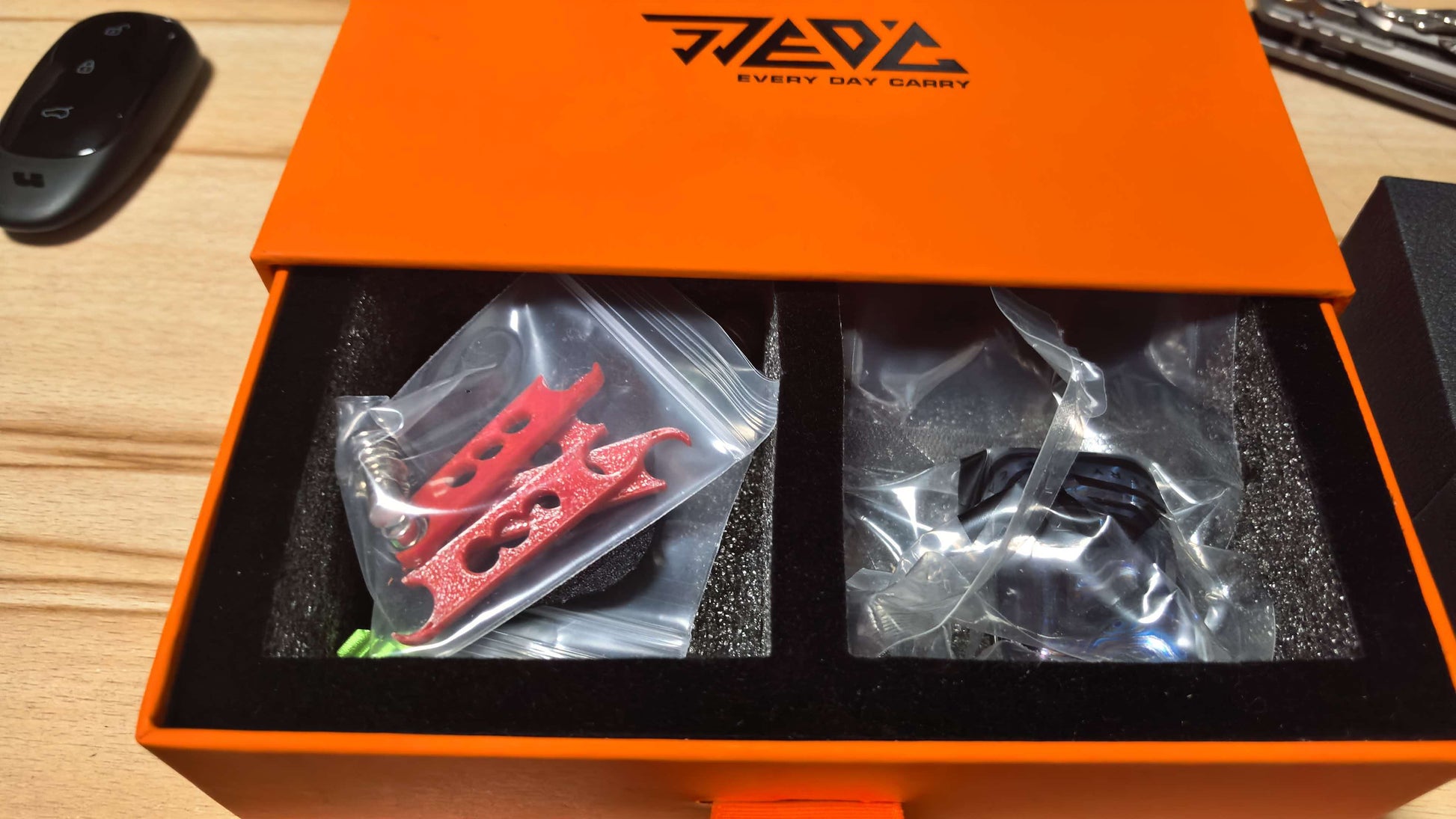 Shuriken Zirconium Zircuti