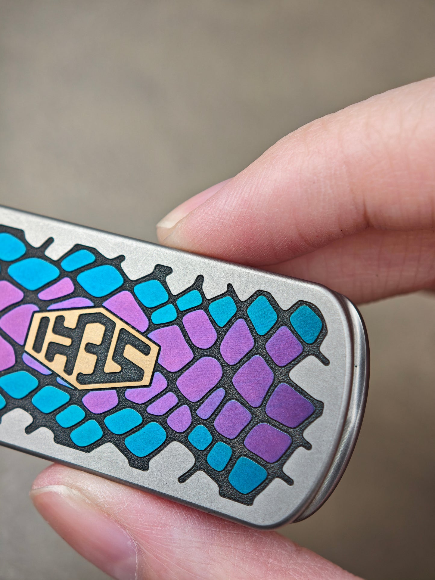 Blade Edge Python Titanium