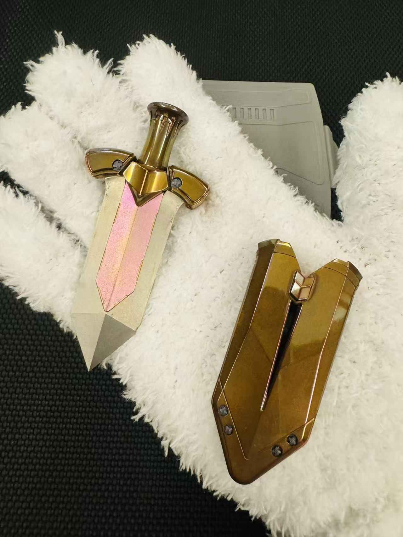 Aroundight Copper