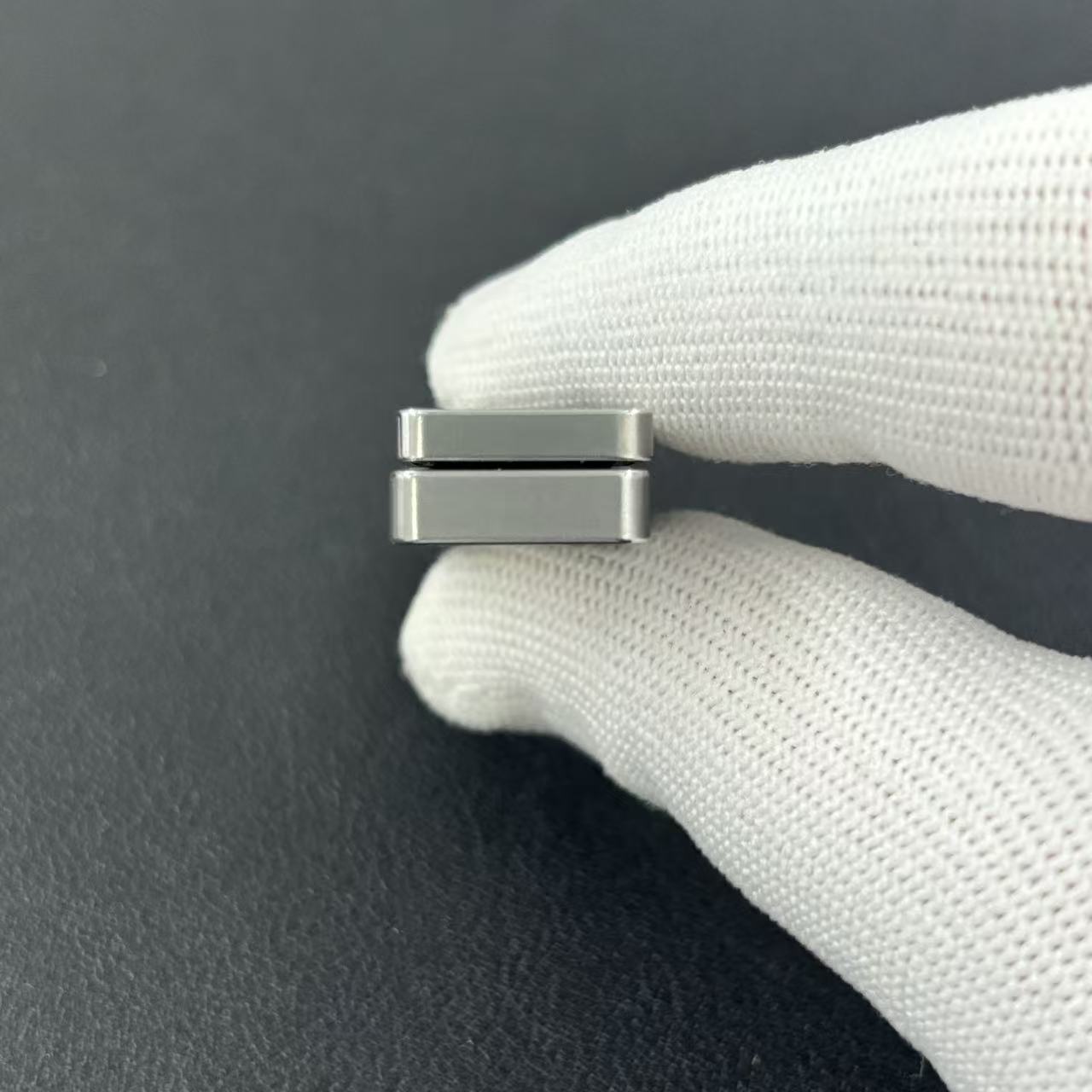 Frog Stainless Steel PEEK