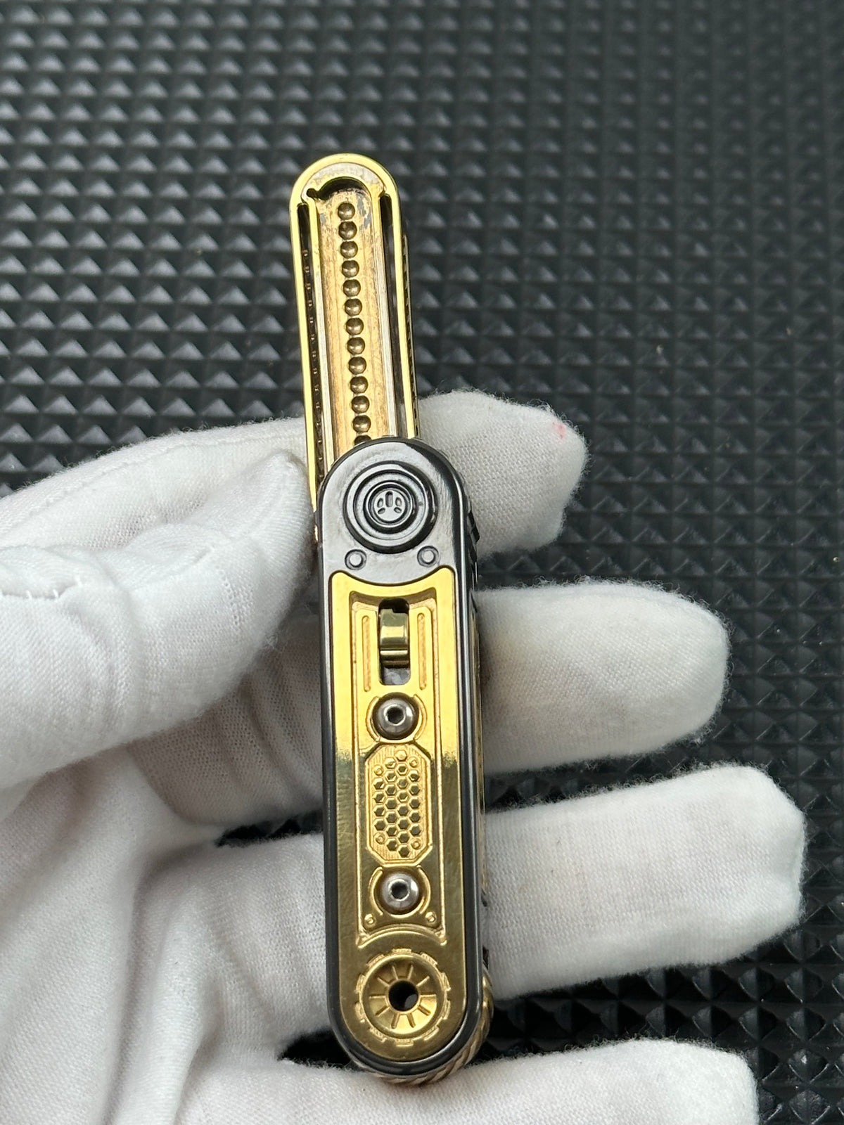 Cyber Core Zirconium