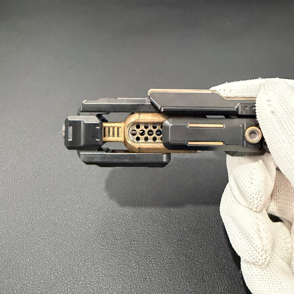 Shockwave Bronze Distressed