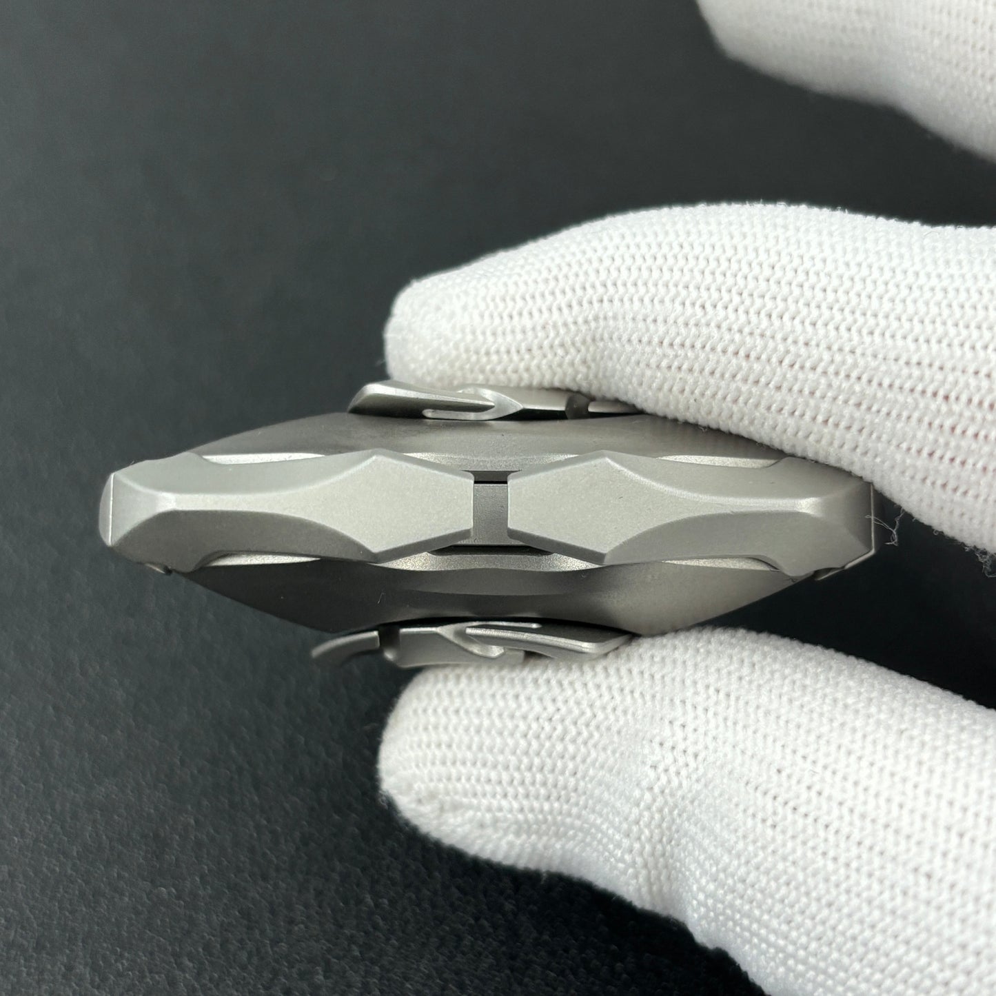 Blade Titanium