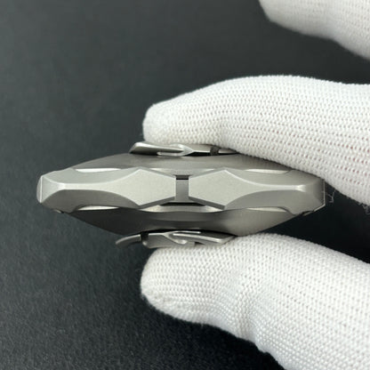 Blade Titanium