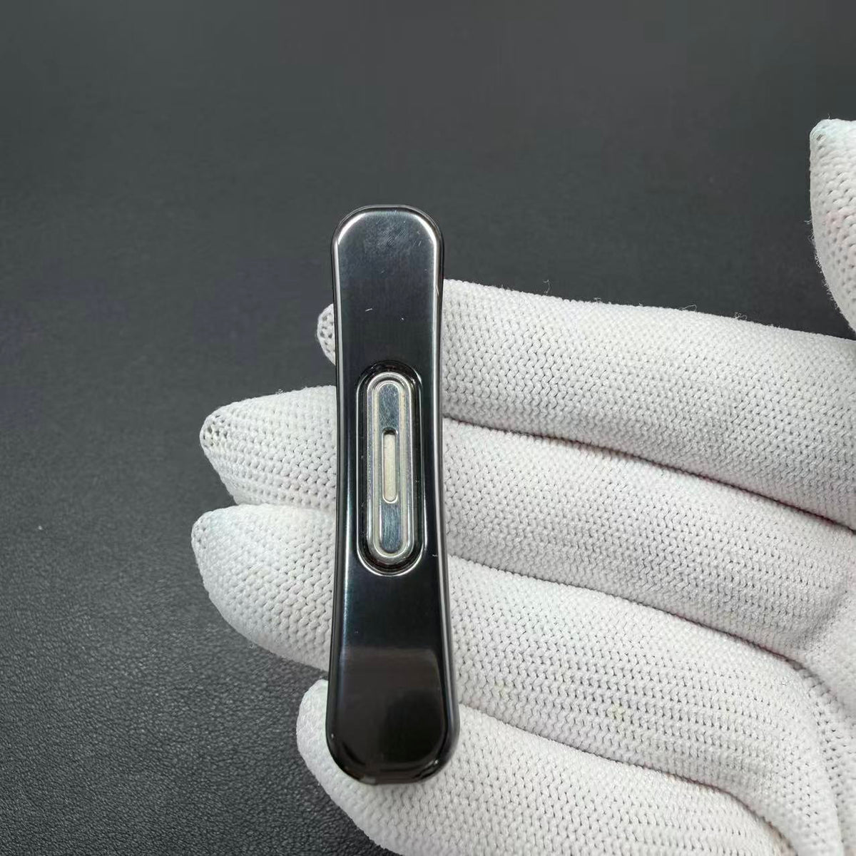 Snake Zirconium