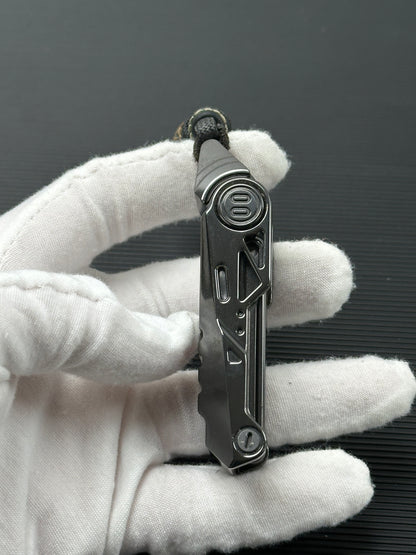 Razor Zirconium