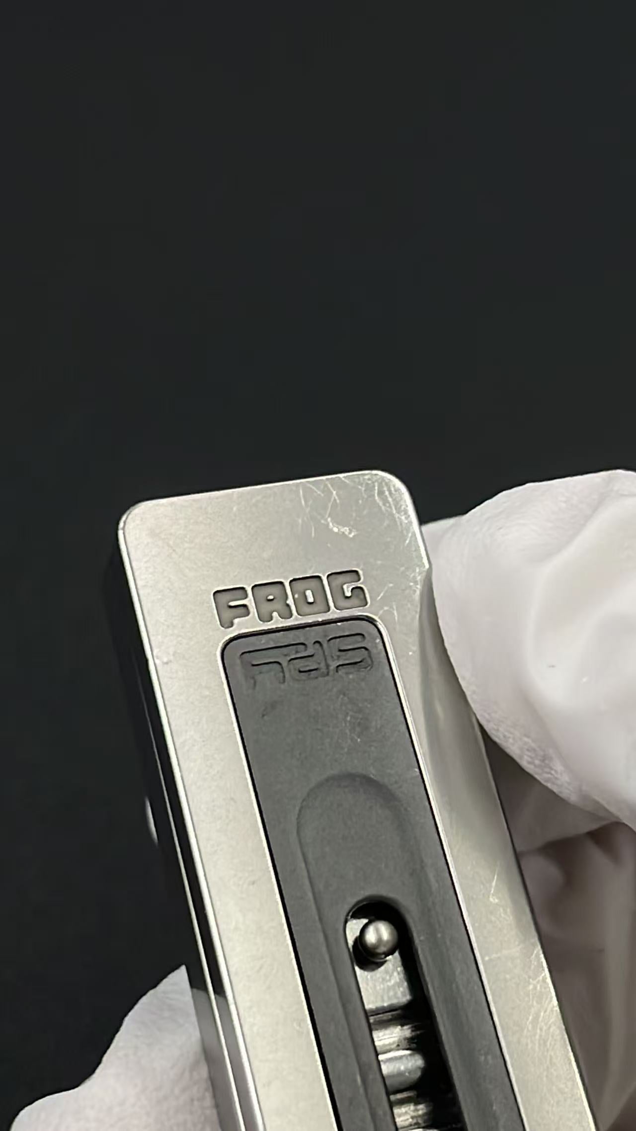 Frog Zirconium
