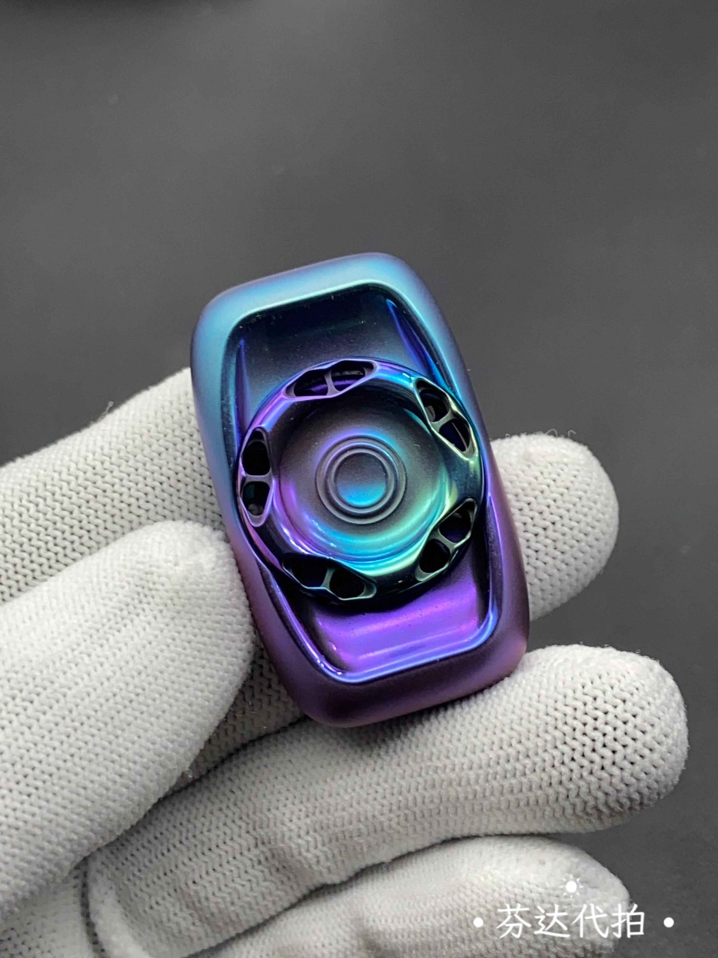 Universe edc Ark Zirconium