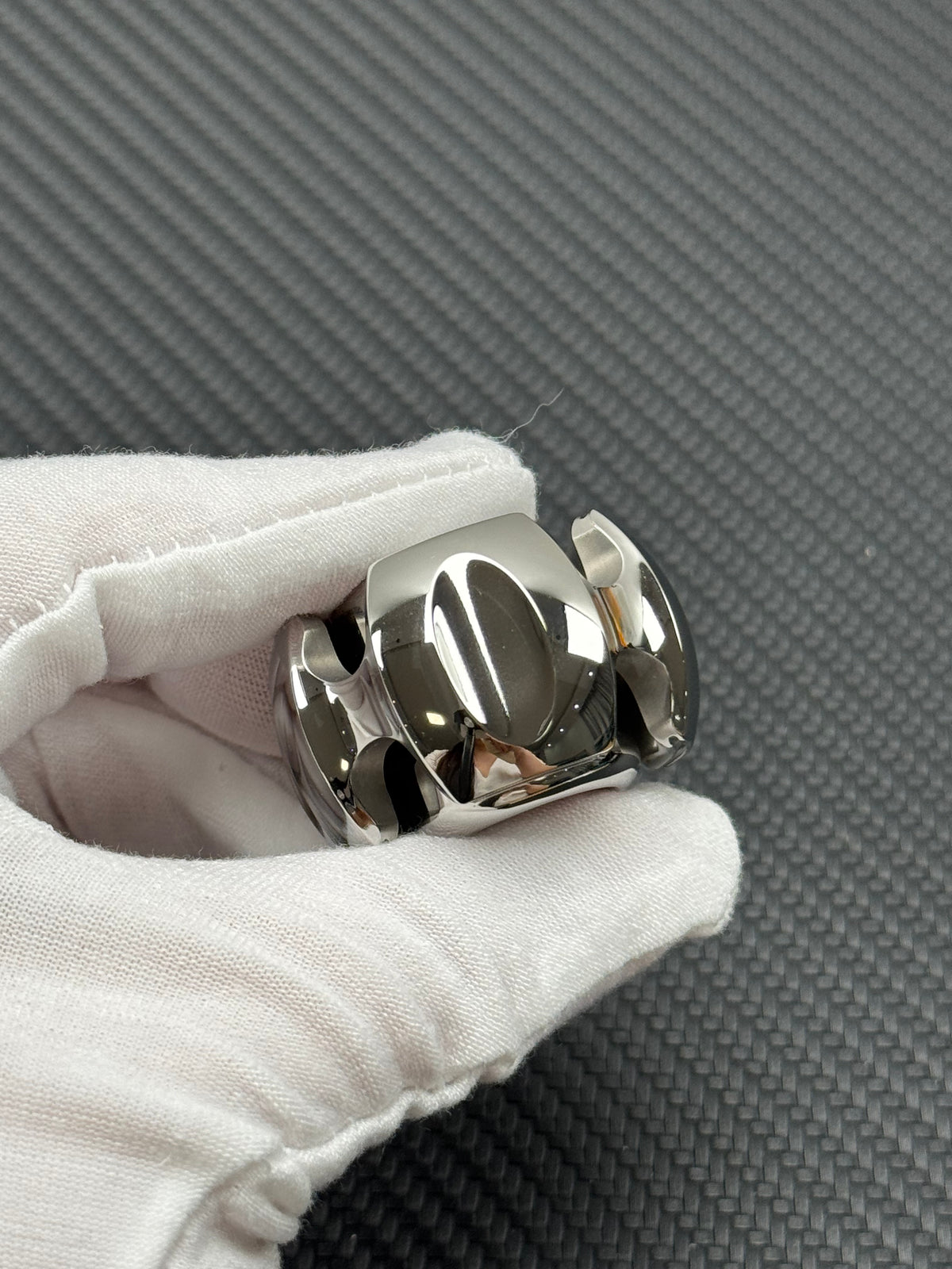 Noiz Stainless Steel Polished