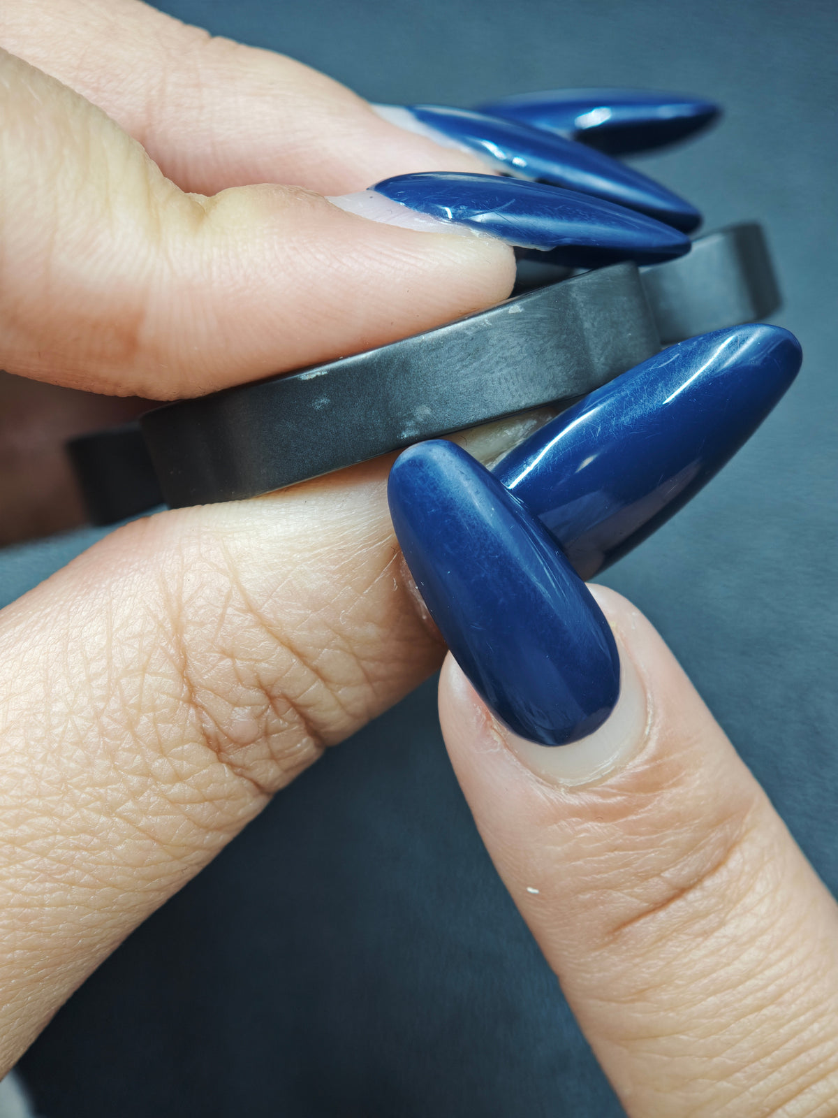 Yungong Xunyin Zirconium