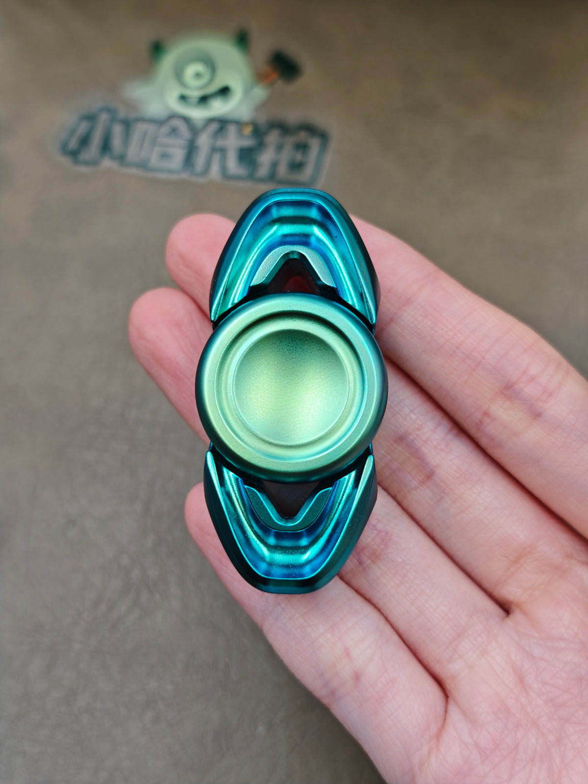 Pan Yixian Zirconium