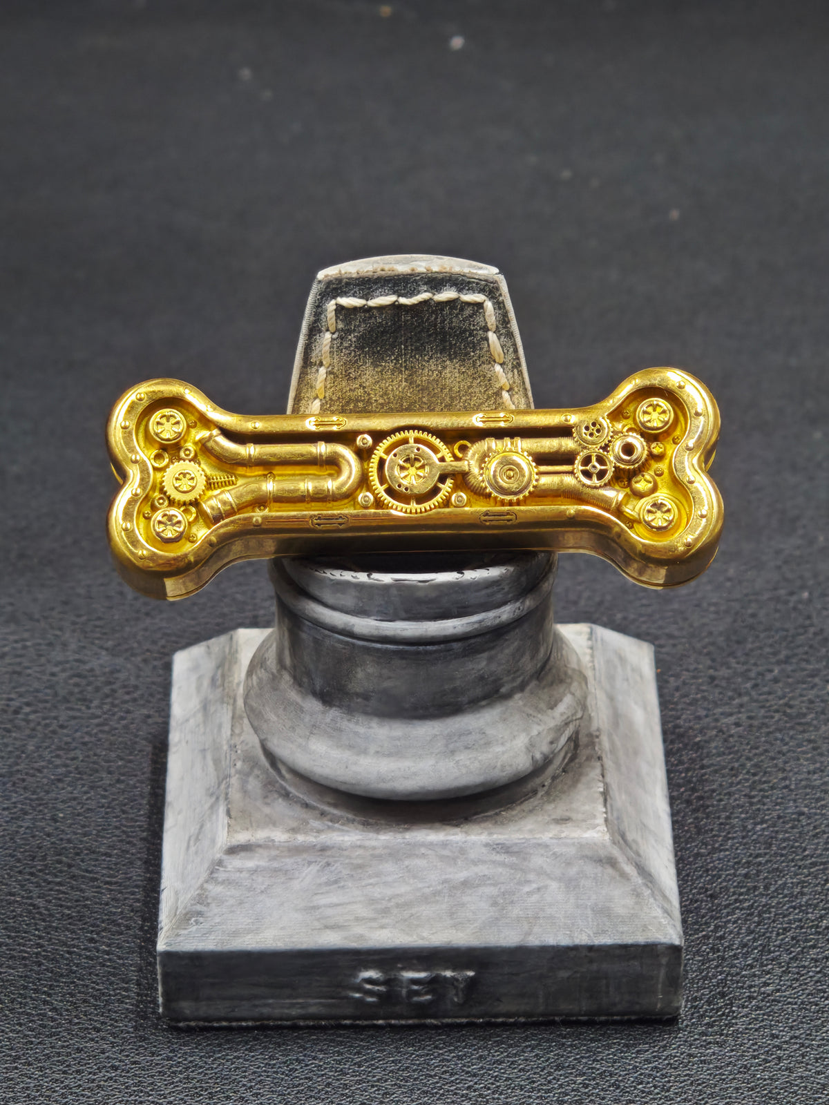 Thorn Light Steam Bone Brass Engraved