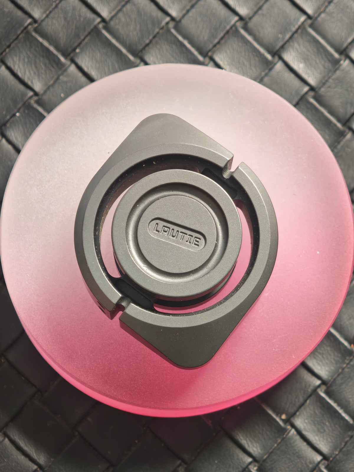 BIT 04 Zirconium