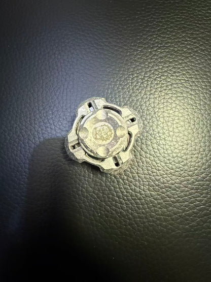 M4 Crystallized Titanium