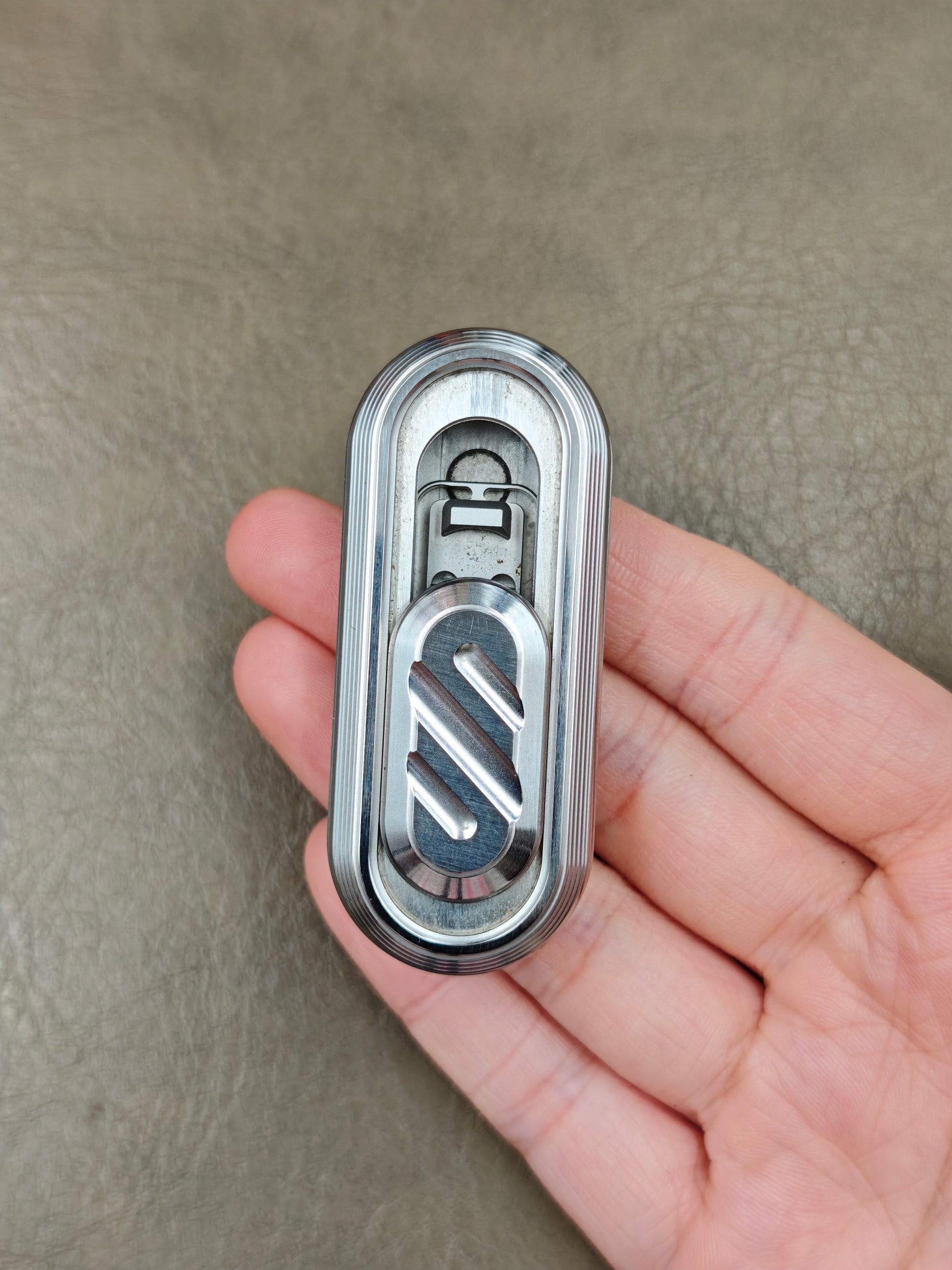 Popping Stainless Steel