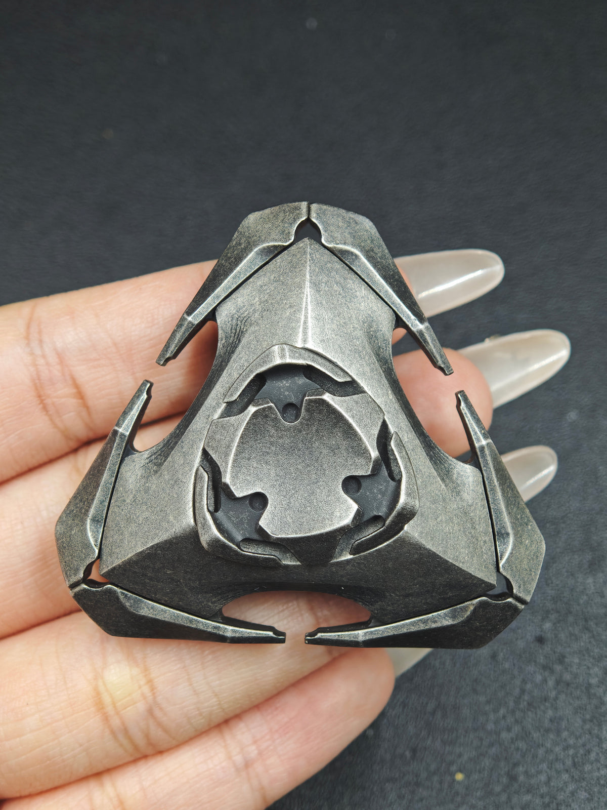 Blade Stainless Steel Stonewashed Distressed