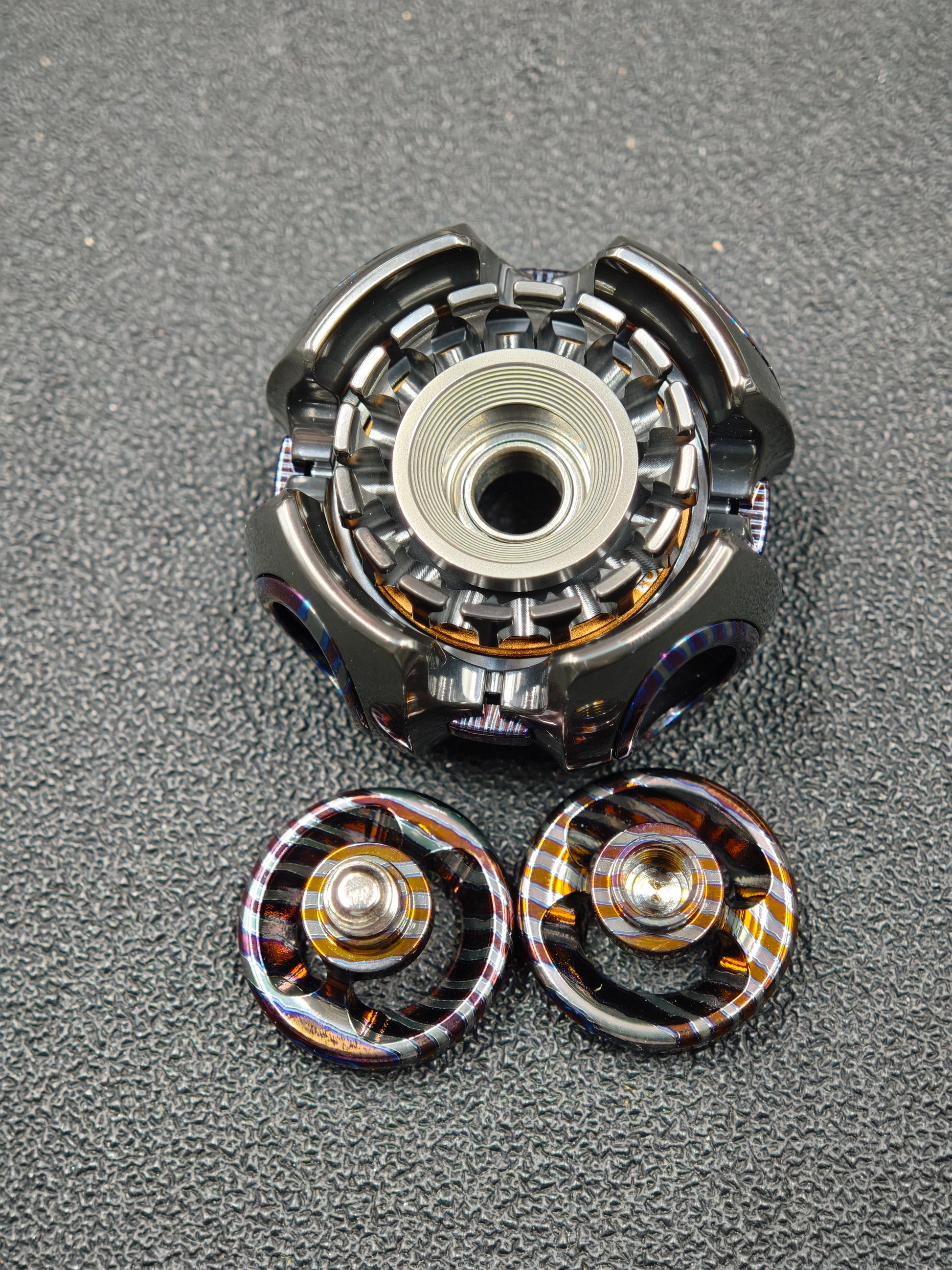 Noiz O Zircuti Zirconium