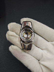 Kamen Dual Leaf Titanium