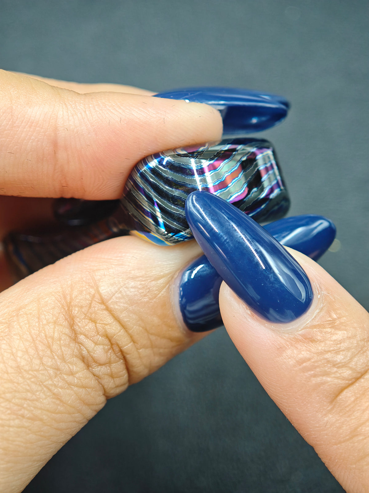Two-Leaf Horizon Zircuti