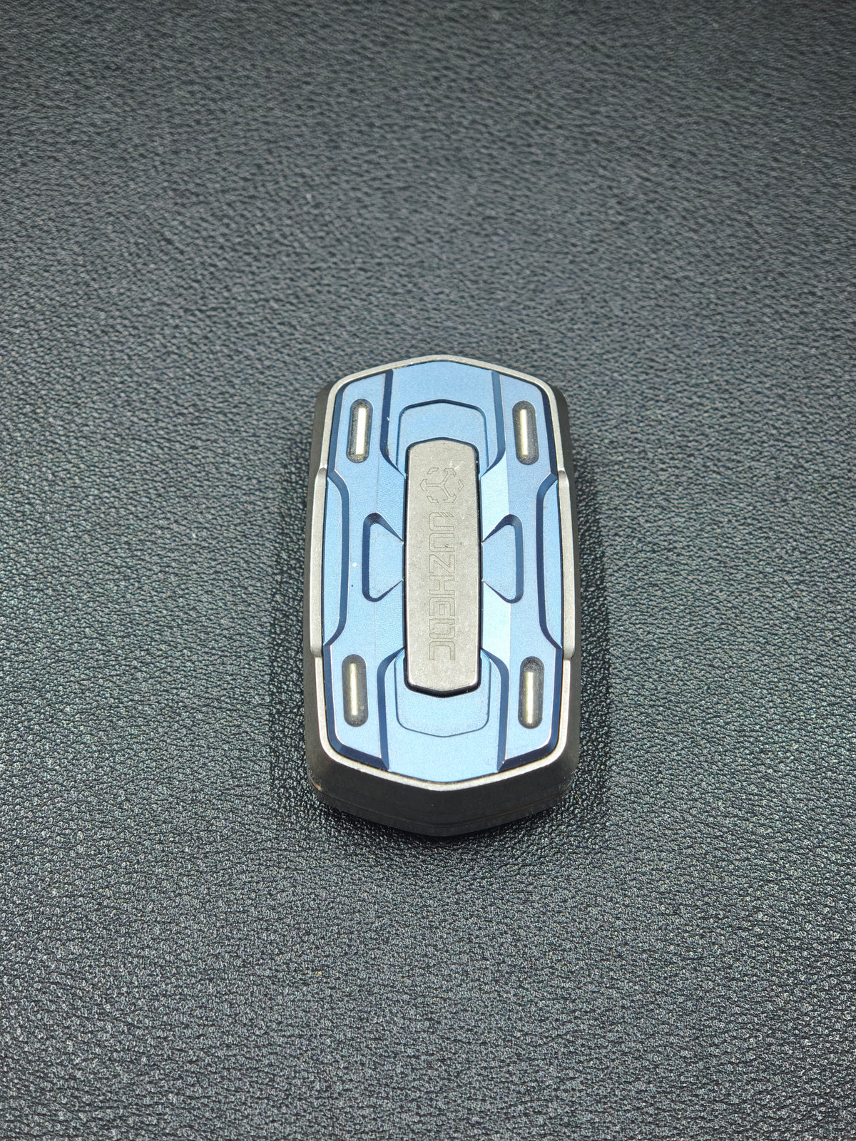 Gamut Titanium