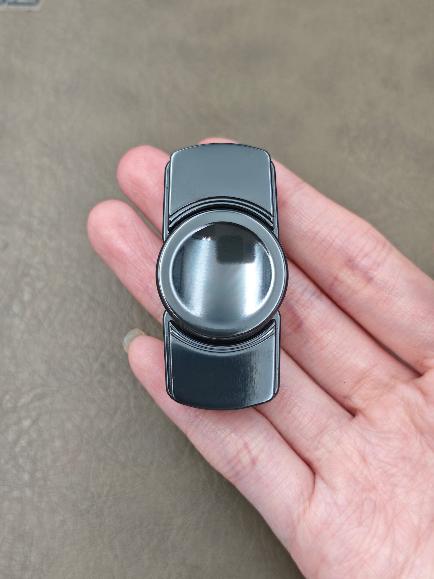 Moon M2 Zirconium