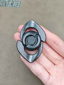 Baby Dolphin Zirconium