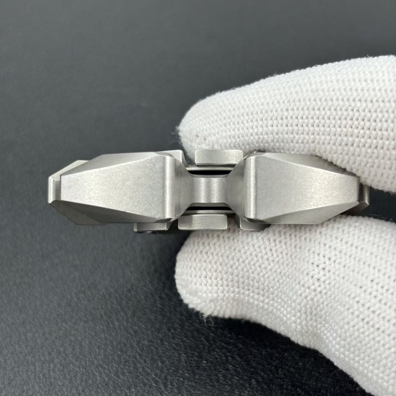 Scorpio Bearing Cap Stainless Steel