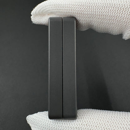Mute Zirconium