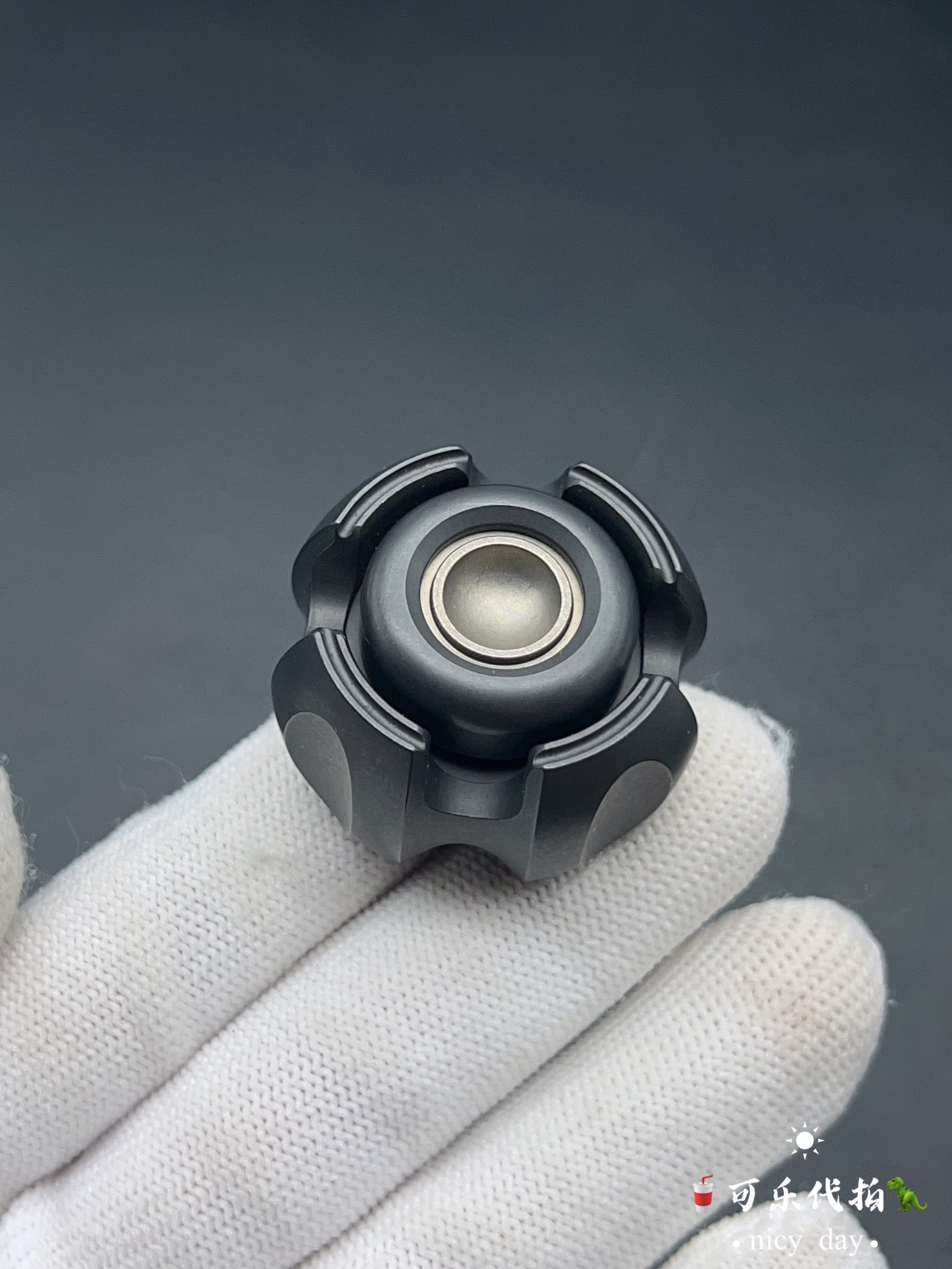 Noiz Zirconium