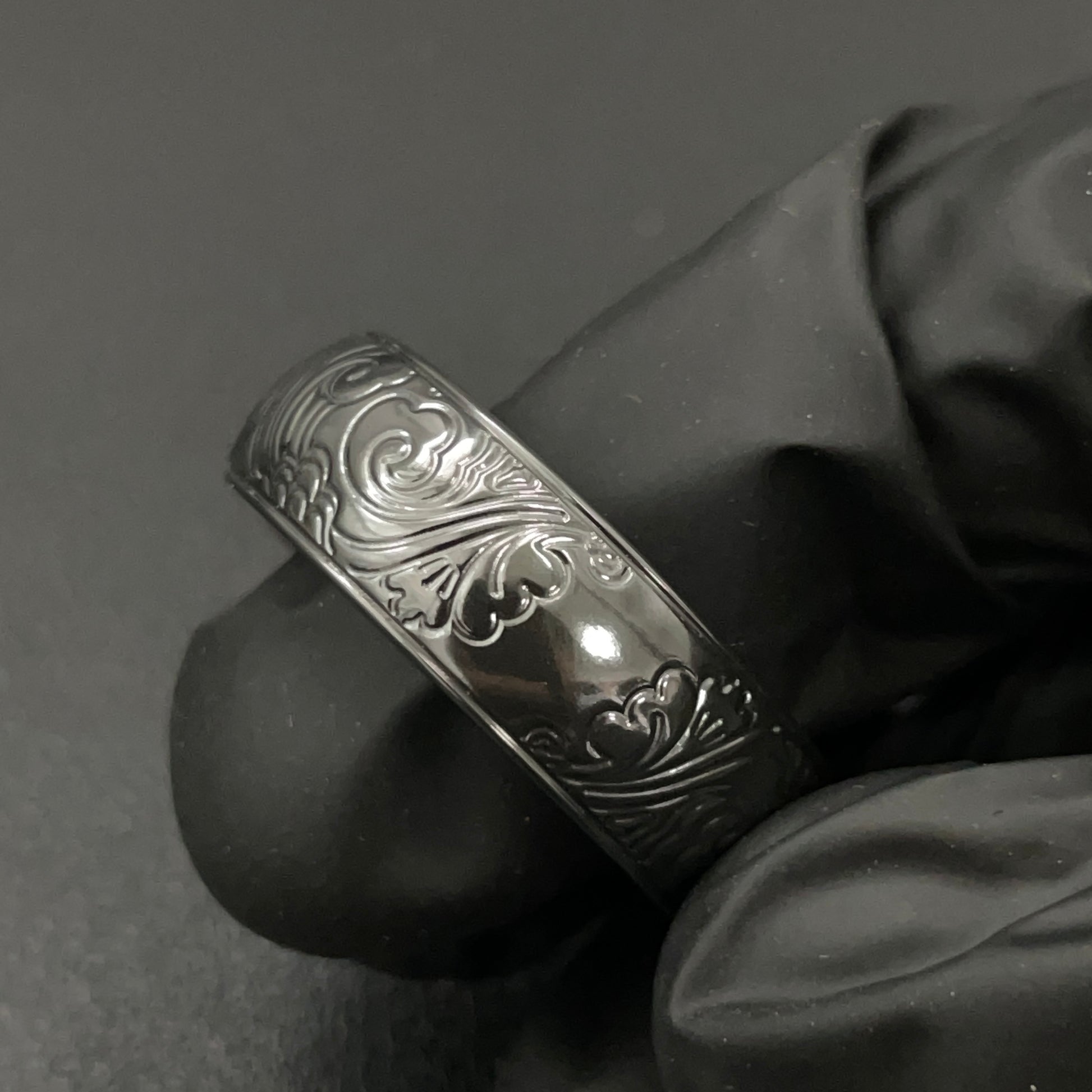 Pig Ratchet Zirconium