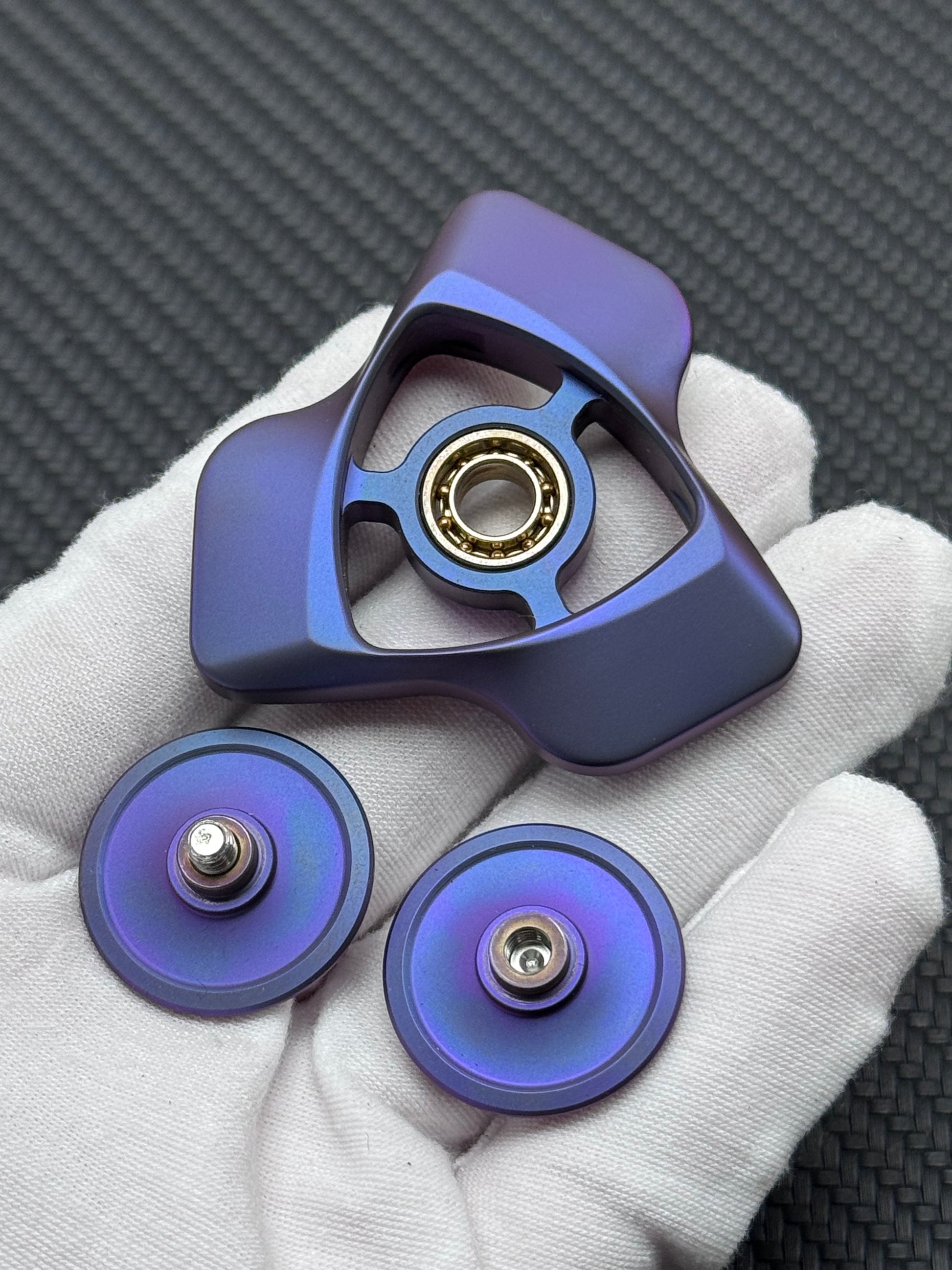 Phantom Dual Leaf Zirconium