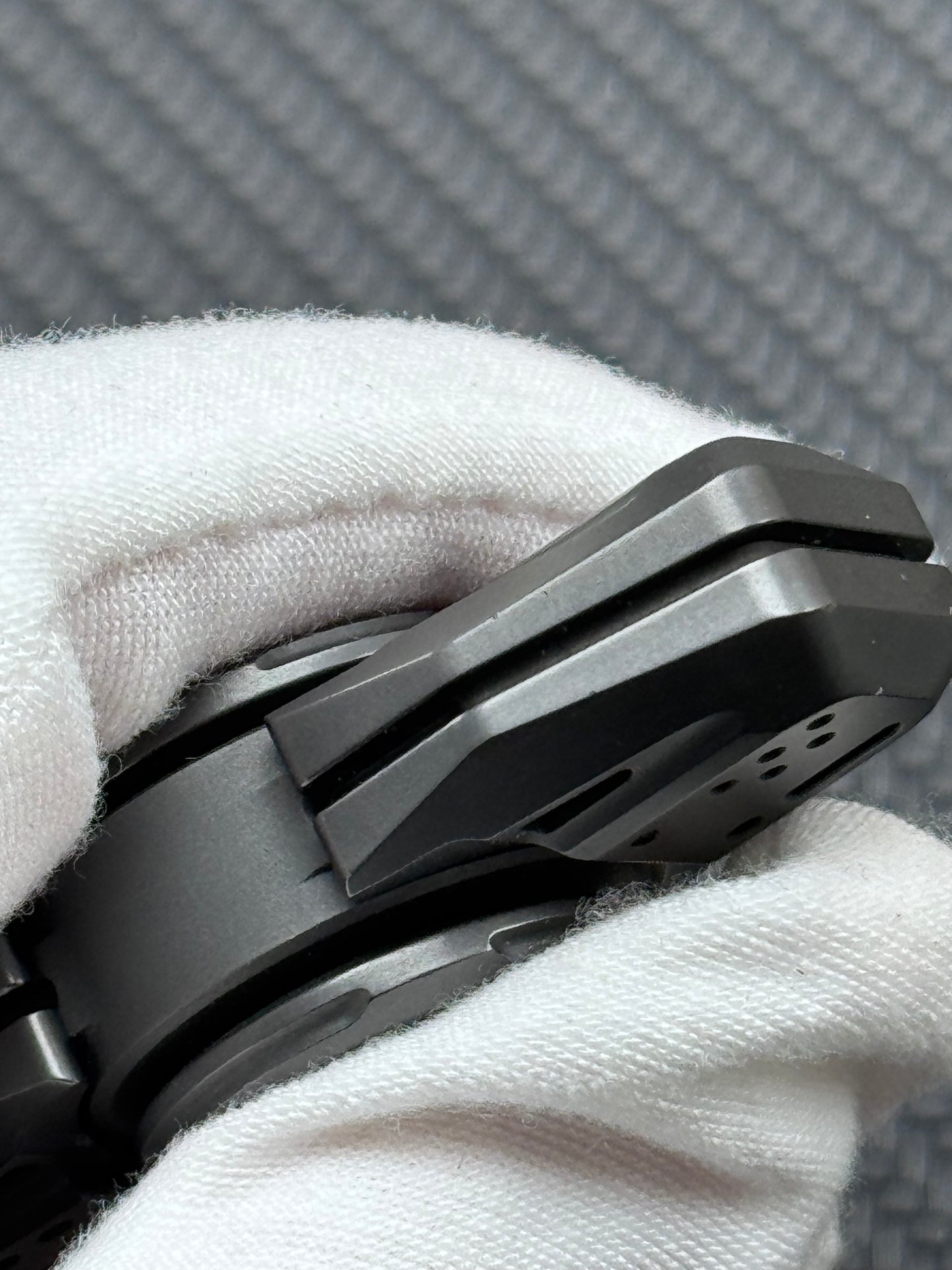 Warship Shell Opening Zirconium