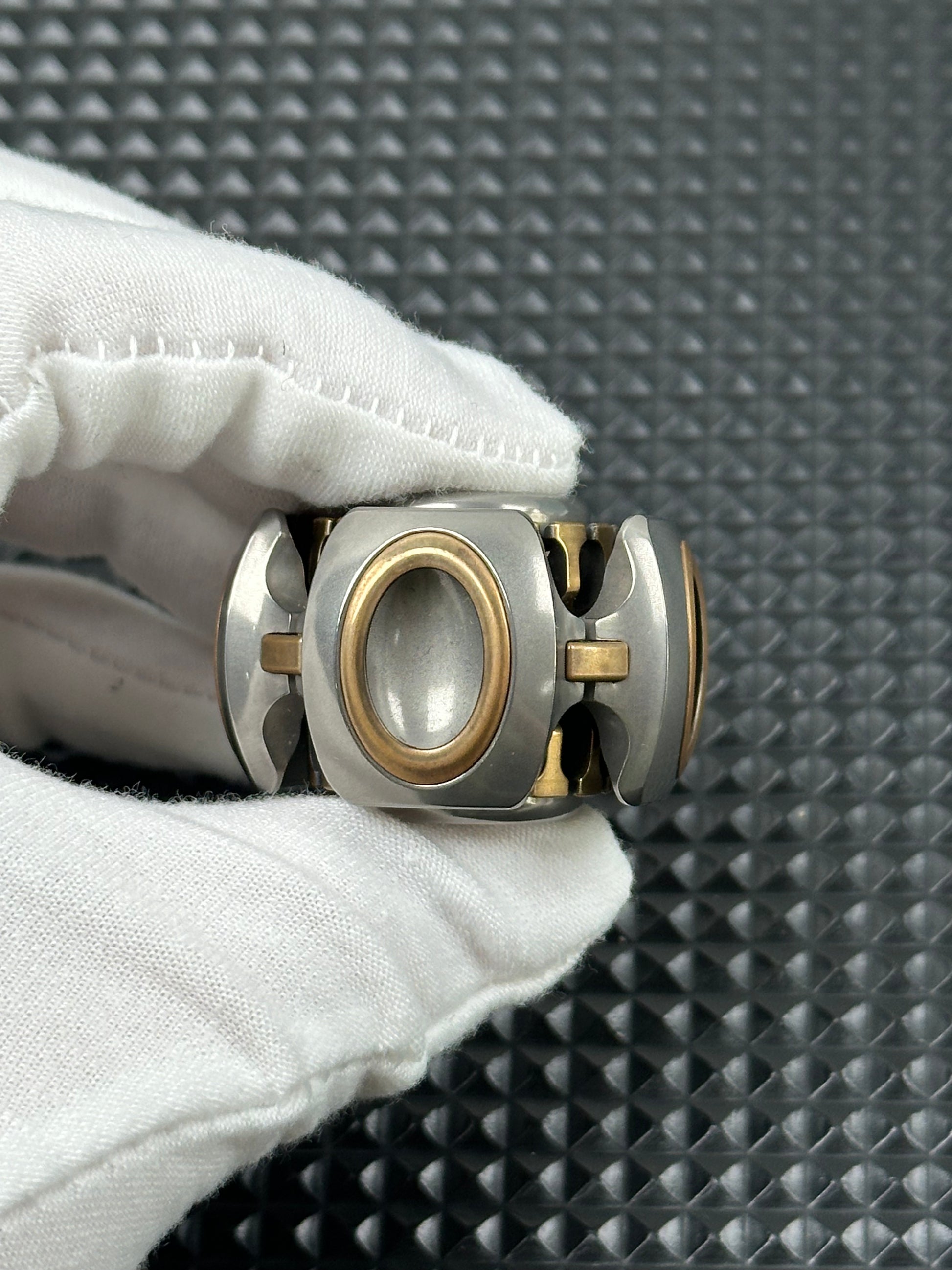Noiz O Stainless Steel