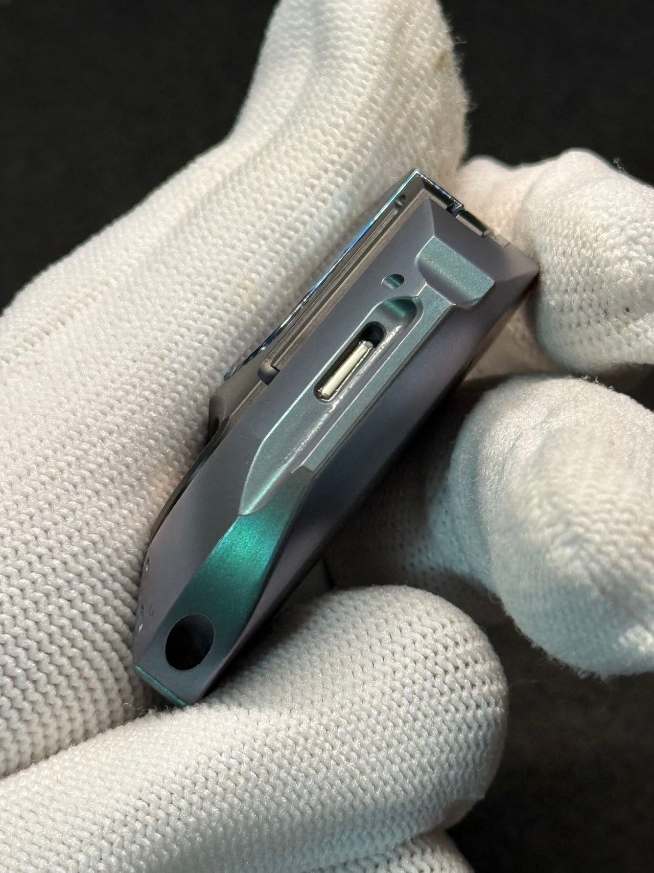 Roche Strike Titanium