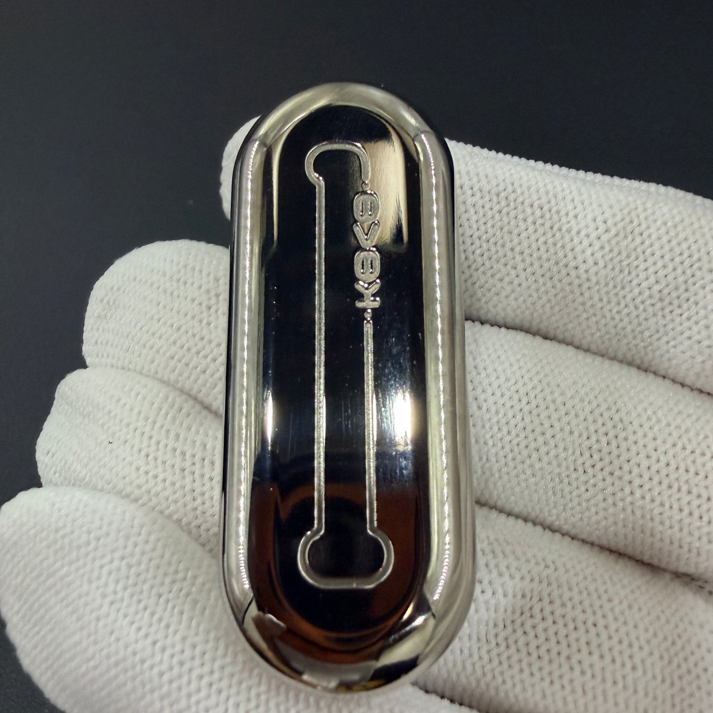Floating Cloud Titanium