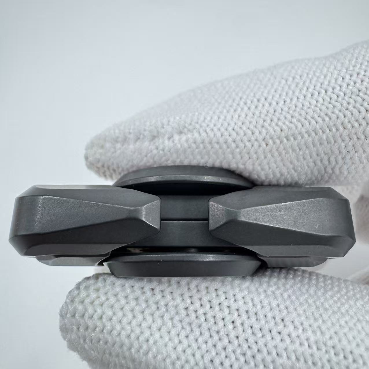 Spin Armor Zirconium