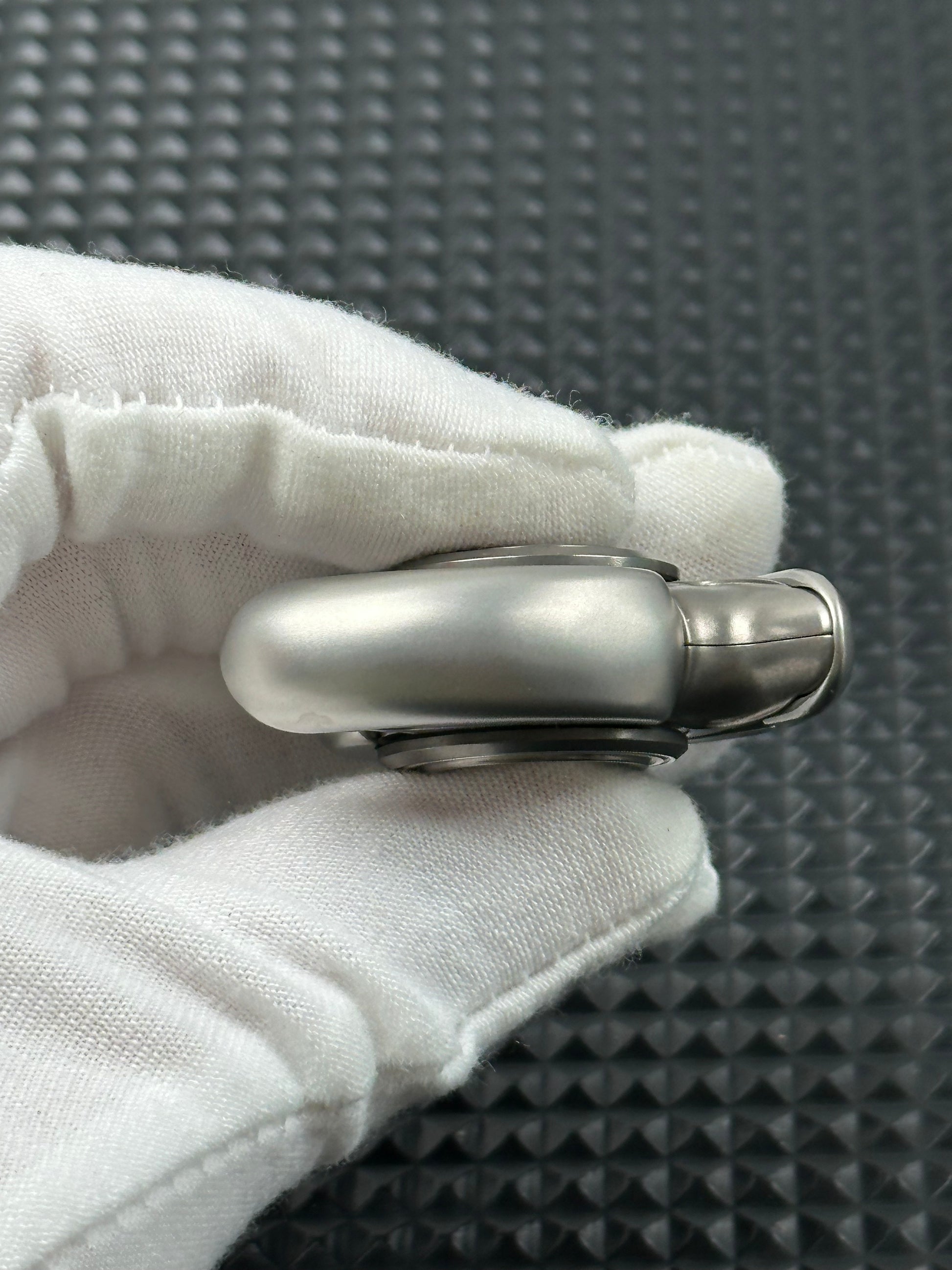 Liquid Titanium Stainless Steel